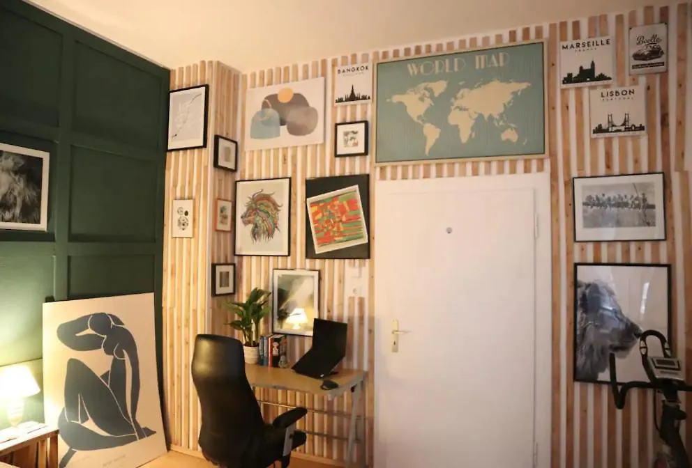 Pansiyon Cozy , Warm And Welcoming Room In The Heart Of Nuernberg